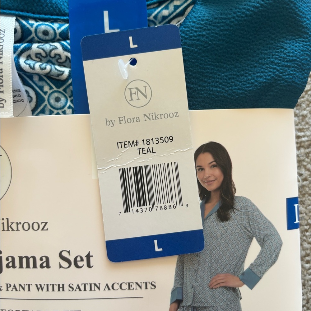 Flora Nikrooz Teal and White Patterned Pajama Set - Picture 4 of 4